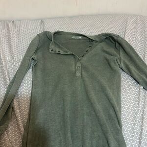 XS Green Women’s Aerie Long Sleeve Quarter Button Top
